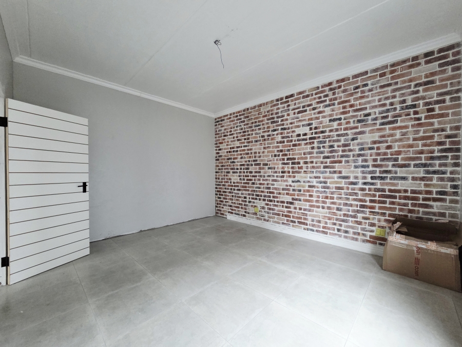 4 Bedroom Property for Sale in Haasendal Western Cape